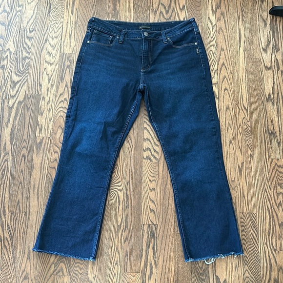 Silver Jeans- Avery Slim - Picture 1 of 5